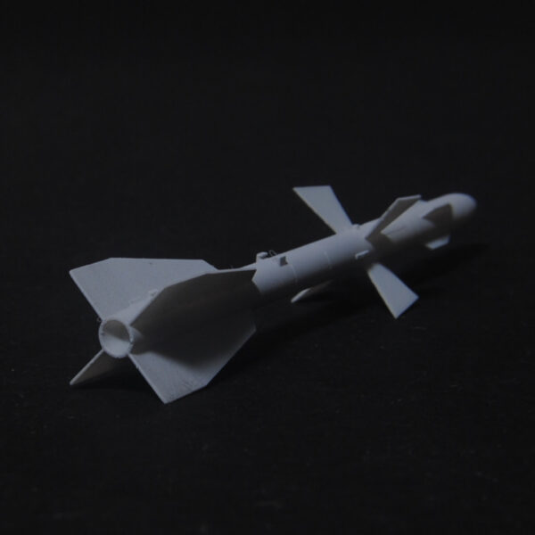 044.jpg R-27R (AA-10 Alamo A) - 1:32