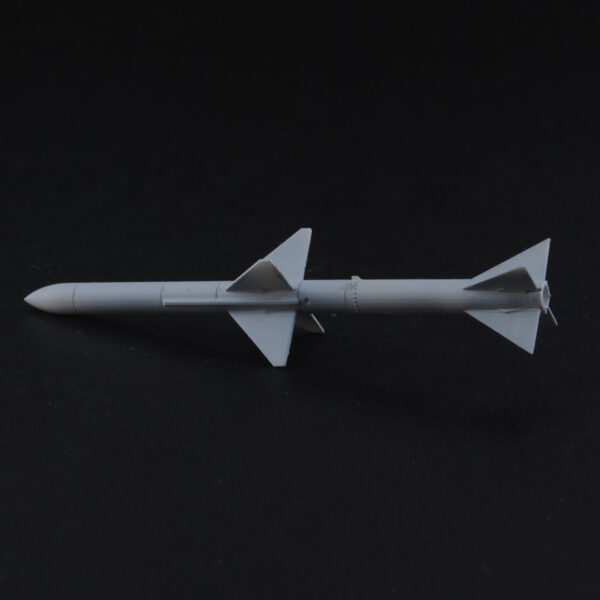 AIM-7E Sparrow - 1:32