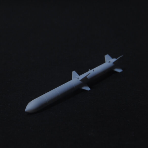 AIM-120 C/D AMRAAM - 1:32
