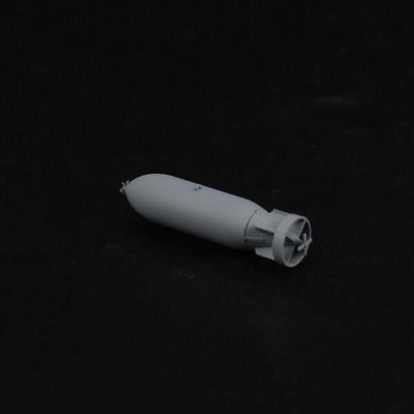 M.C. 500 lbs. con cola No. 25 Mk.II - 1:32