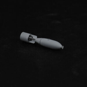 1723.jpg G.P. 250 lbs. con cola No. 2 Mk.I - 1:32