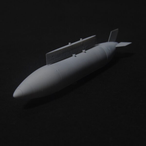 Estanque ventral F-5 - 1:32