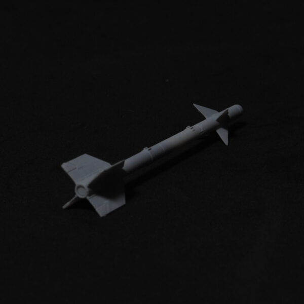 582.jpg AIM-9B Sidewinder - 1:32