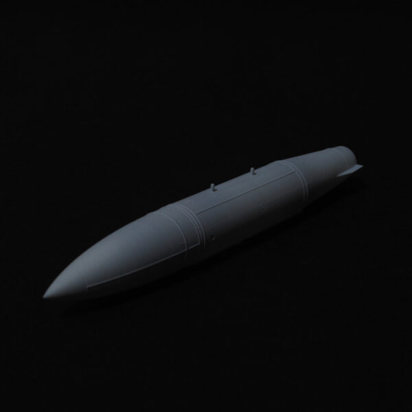 Estanque F-16 + Pilones  (370 gal) - 1:32