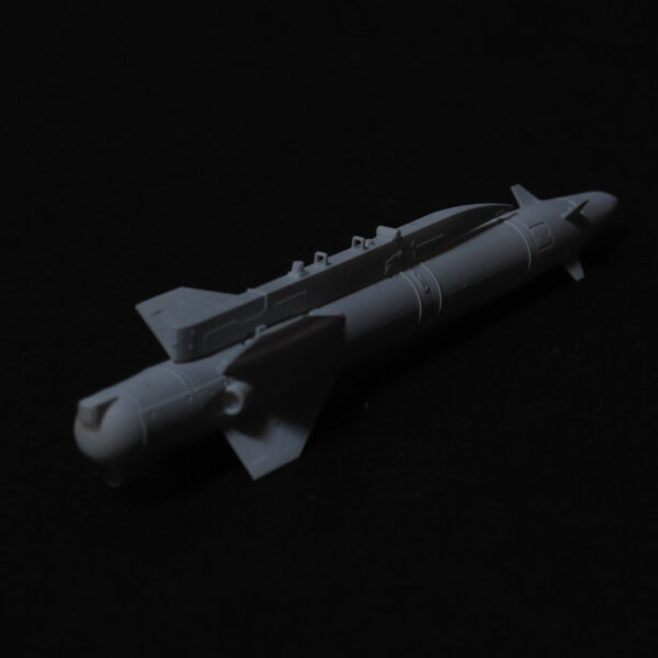 KH-25MR (AS-10 Karen) + APU-68 - 1:32