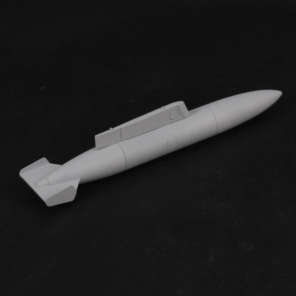 RP-62 (1300 lts) + CRP-18 - 1:32