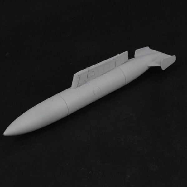 RP-62 (1300 lts) + CRP-18 - 1:32