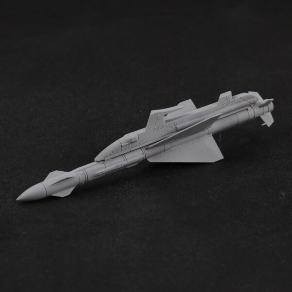 R-23R + AKU-28 (Set de dos) - 1:48