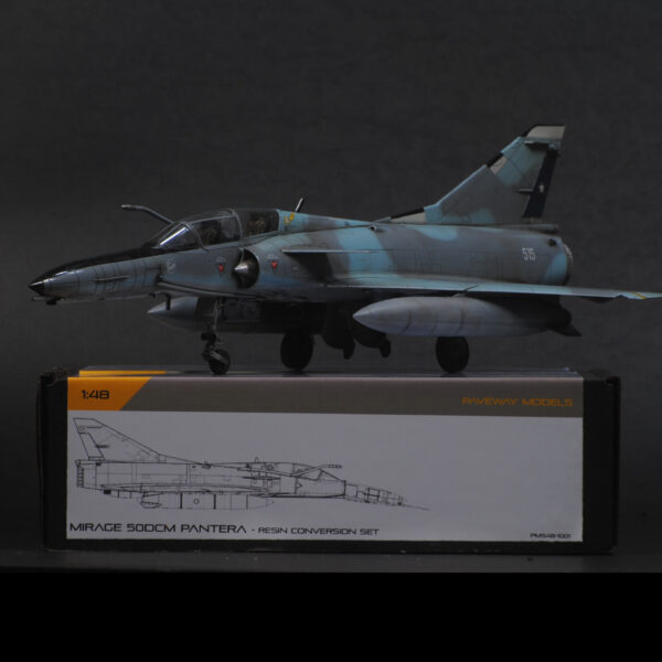 Mirage 50DCM Pantera - kit para Kinetic 1:48
